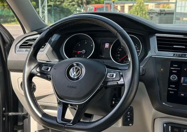 Volkswagen Tiguan Allspace cena 78900 przebieg: 198000, rok produkcji 2018 z Brzeszcze małe 407